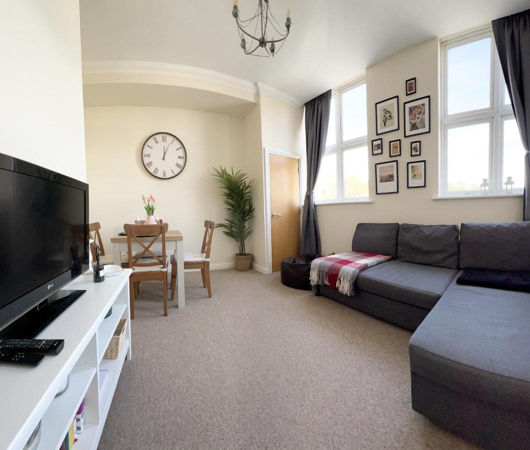 Cosy Town Centre Apartment Close To Beach Bournemouth Eksteriør billede